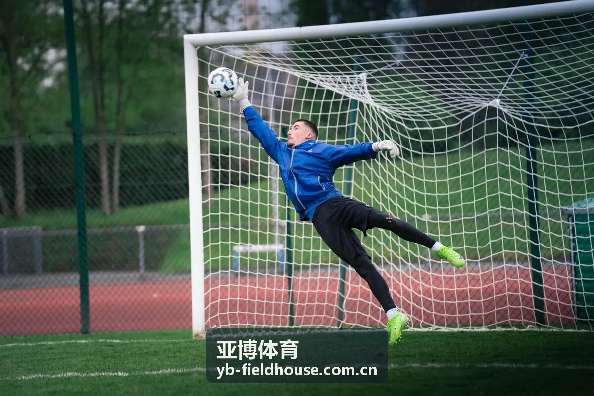 亚博体育体能教练王教练